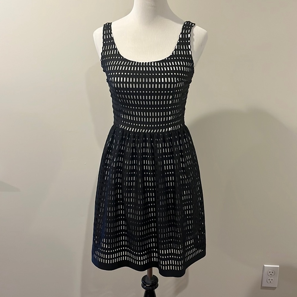 Love Ady Cut Out Skater Dress W/Liner Size S in Black & White